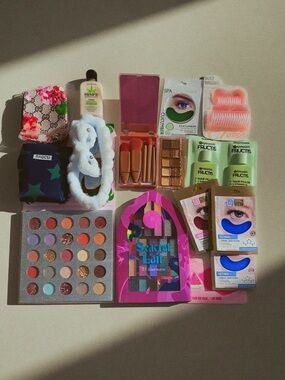 ALL NEW Beauty Bundle - Makeup, Haircare, Accessories, etc. $150+ VALUE